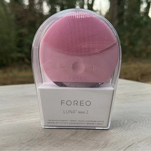 FOREO Luna Mini 2 T-Sonic Facial Cleansing Brush - Pink New in Package